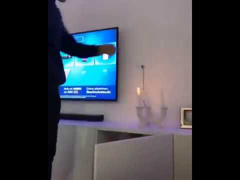 Домахался...