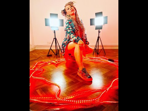 Drop | Bianca Ciocca | Blue CHerry |