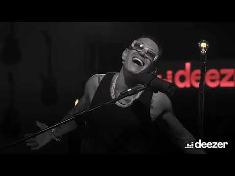 Me Enamora Reggaeton Acustico - Lenny Tavarez