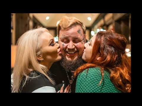 Inside Jelly Roll and Bunnie Xo's Journey to Paren