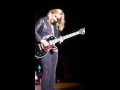 Melissa Etheridge - guitar solo - "Don't You Need"