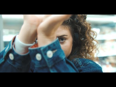 James Gruntz – WAVES (Official Video)