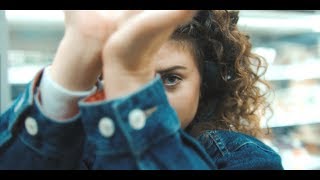 James Gruntz – WAVES (Official Video)