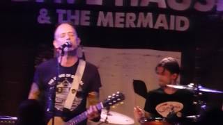 Dave Hause &amp; The Mermaid - Bury Me in Philly (Strom München/ Munich, 07.03.17) HD