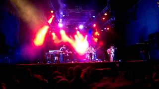 Capitão Fausto ao vivo em Corroios em 2017