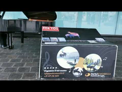 il pianista Paolo Zanarella a Mestre.