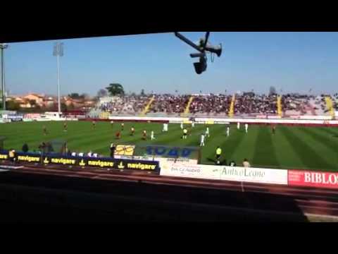 Busellato esultanza contro il Pescara