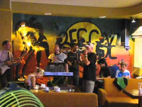 Dr.I-bolit feat DiaPositive - Антарктида