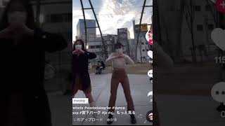 右のJKが最高にえちえちな体