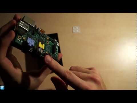 Raspberry Pi Model B 512MB Unboxing