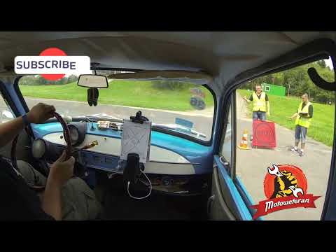 Nasza FSO Syrena 104, na próbie sportowej.