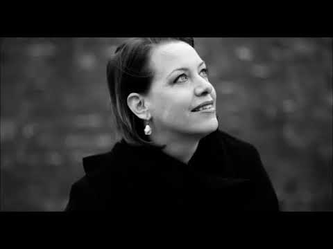 MODERN OPERA SINGING vs. REAL SINGING - Kirsten Flagstad