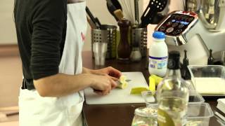preview picture of video 'Companion Academy - Lyon Limonest - Préparation des desserts'