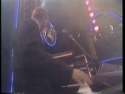 Living In A Box - Scales of Justice (1987)