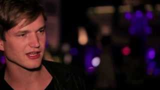 Adrian Lux Rocks Surrender Nightclub