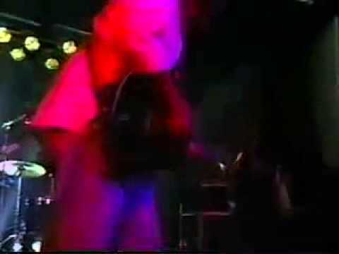 EL TRI - Milllones de niños  En vivo y a todo calor.