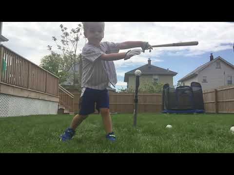 Maddux - Sammy Sosa Mixtape - Song: Love Sosa by: Chief Keef - May 2020 - 3 Years Old - Baseball