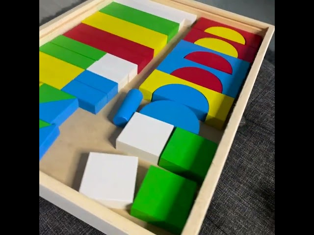 Vídeo relacionado con Montessori Juguetes a partir de 3 años, juegos educativos preescolares, geoboard de madera, 120 palos de madera y anillos, 20 tarjetas para innumerables figuras emocionantes, forma de reconocimiento