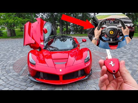5 Insane Features Of The Ferrari Laferrari!
