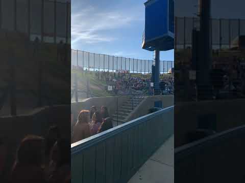 image-How long are Shoreline concerts?