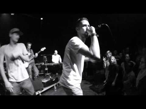 Damp Oord herbekijkt: No Exp. & Tim Flack - Tied Vliegt (World Jam Riddim Edit Live)