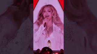 Beyoncé sings Star Spangled Banner and delivers a beautiful rendition of the National Anthem
