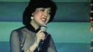 Download lagu Teresa Teng - Ni zen me shuo. 你怎麼說 What Do You Have To Say ? mp3