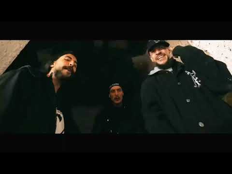 Realidad Mental Ft. Poetas Malditos - La Maldita Vecindad.