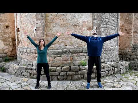 Percussió Corporal - Quan tot s'enlaira (Txarango)