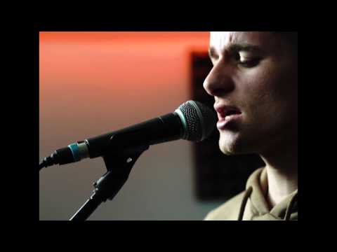 Alex Cara - Asculta (Rauf & Faik - колыбельная | Cover in romana)