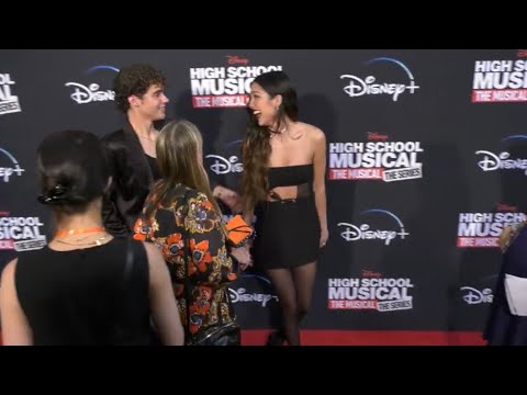 Olivia Rodrigo Reuniting With HSMTMTS Cast At Season 3 Premiere