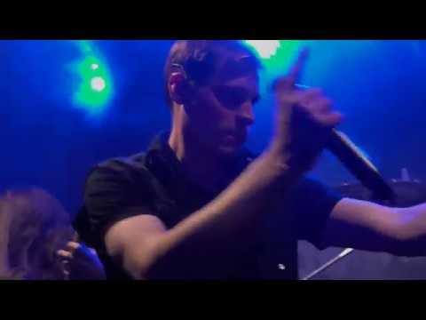 WI KÖNNT NICH GENOOG KRIEGEN VAN DISSE AVEND: DE WINNEWUPPS