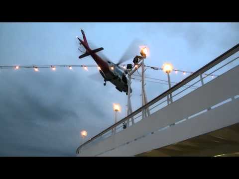 MSC Melody (2012) - Harbour Pilot Lift