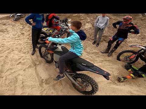 11-year-old tests the KTM 500 and KTM 690