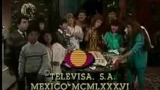 Elenco original de CHIQUILLADAS canta &quot;AMIGOS&quot; (1986)