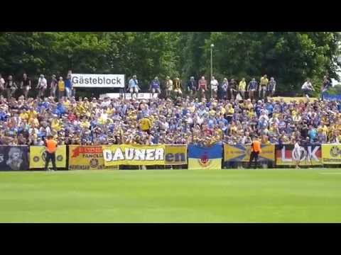 Abstiegskampf, Stimmung, Platzsturm: Hertha II - Lok Leipzig