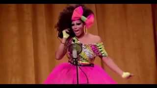 Where my people at? Roxxxy Andrews - Can I get an Amen