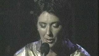 Kate and Anna McGarrigle with Linda Ronstadt: Heart Like a Wheel (1984)