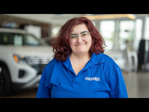 Express Advisor Angela  Finamore 
