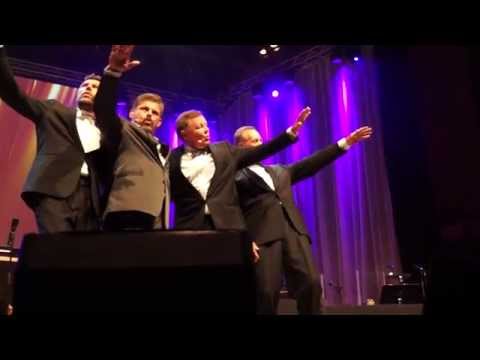 Stig Rossen & More Jacks synger - MANDALAY (Olinerne)