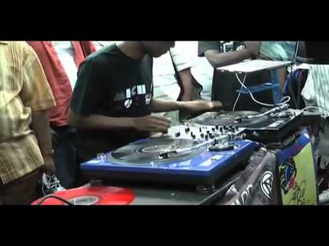 Boogie Blind vs DJ Dummy - Face Off!