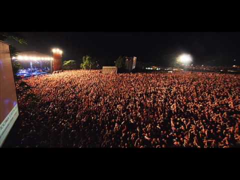 Abel Ramos & Miss Melody vs. EBTG - Missing Rotterdam (Axwell) LIVE AT EXIT FESTIVAL SERBIA 2009