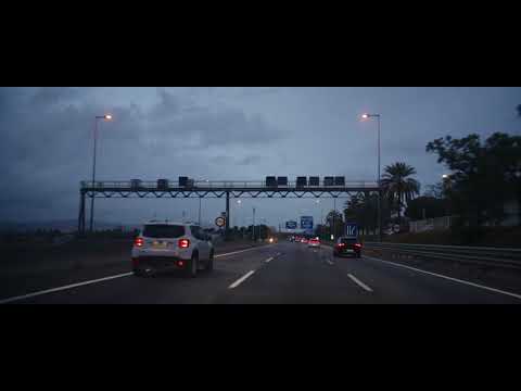 Alizzz - Mirando al techo (Lyric Video Oficial)