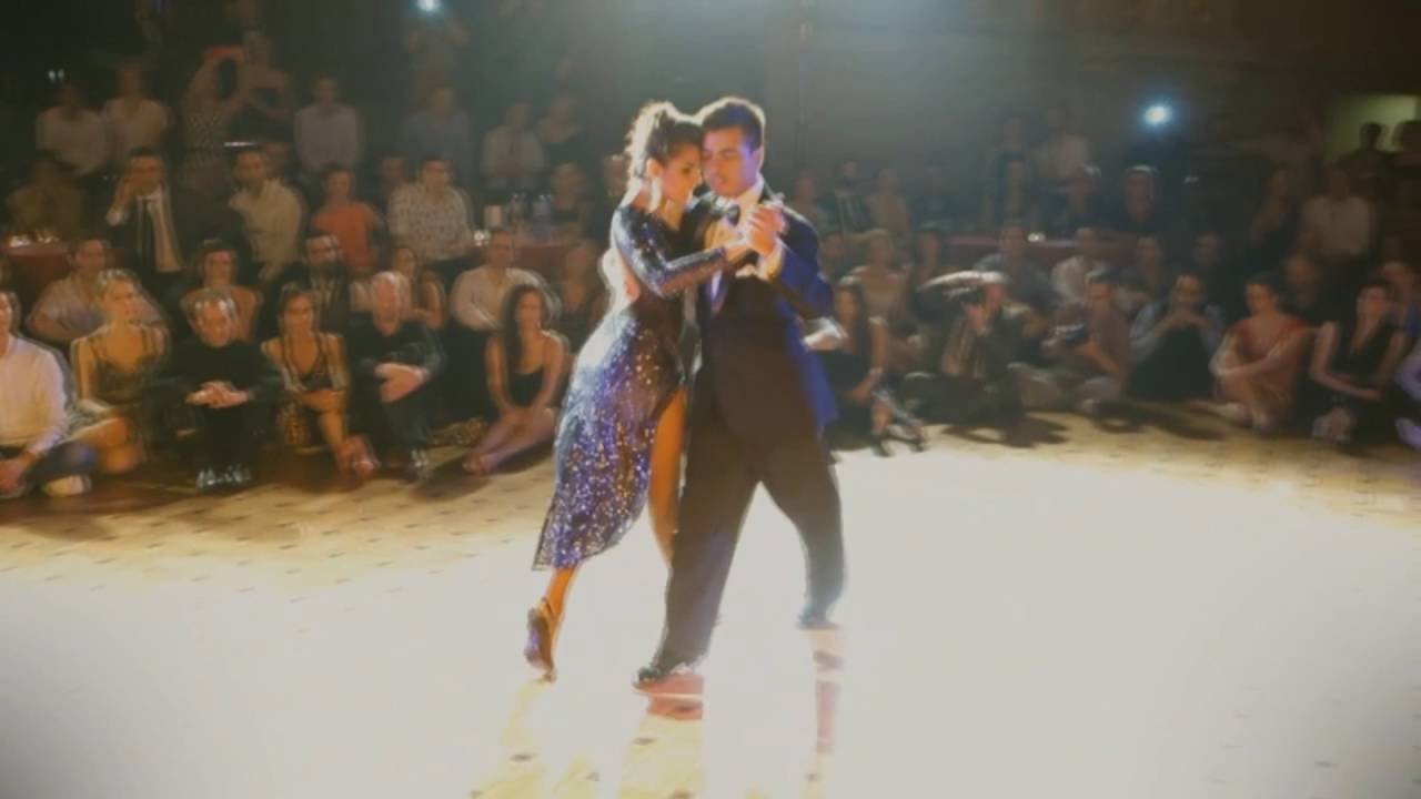 Sebastian Achaval and Roxana Suarez 099