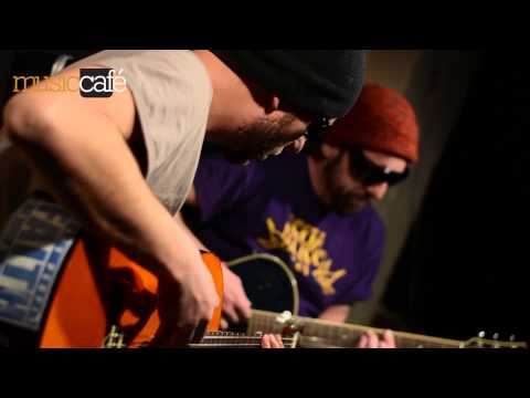 Surmata Harry и Bggz Rubbit горе на черешата (Unplugged v3.0)