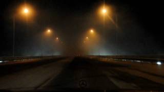 preview picture of video 'roads in russia | entering murmansk on E105/M18 across the kola bay through fog'