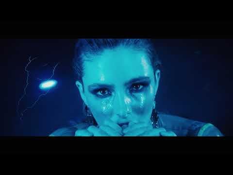 Courtney Paige Nelson - Senses (Official Music Video)