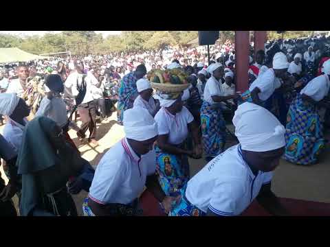 Naleti Pachalo :Best Catholic Zambian Offertory procession song: Kabwe Parish