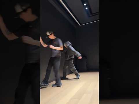 OMG #EXO BAEKHYUN DID THIS TREND !!!!