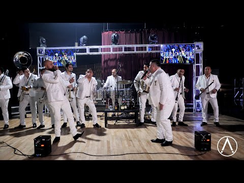 Banda Imperio - Popurri de Cumbias (En Vivo)